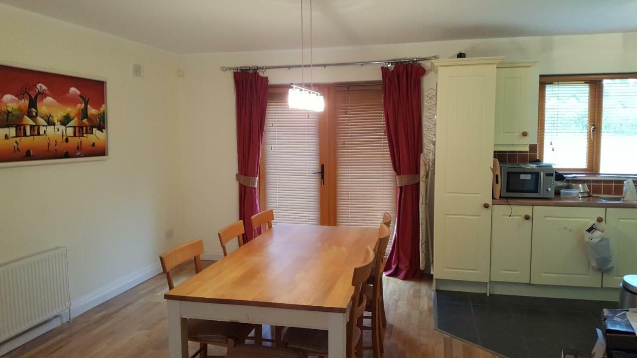 Mohill Lough Rynn Spacious Self-Catering מראה חיצוני תמונה