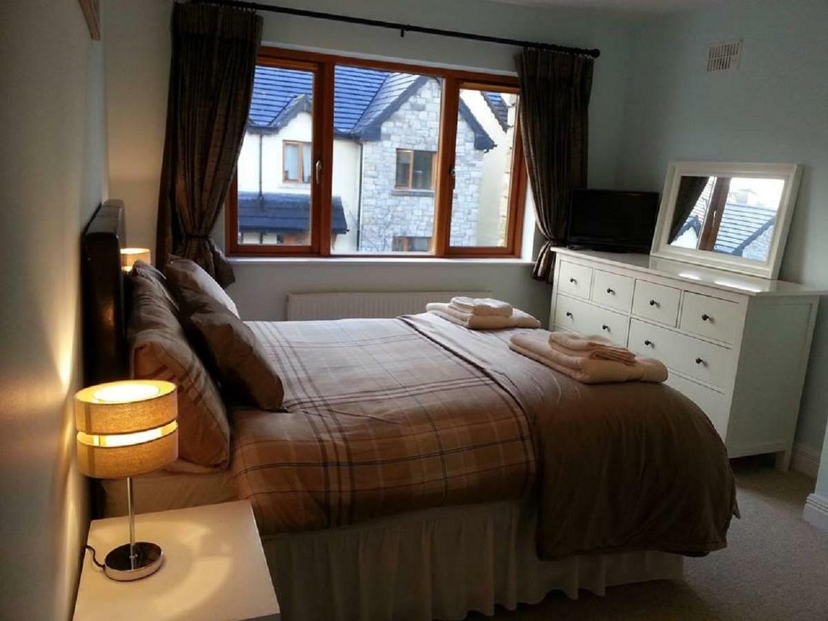 Mohill Lough Rynn Spacious Self-Catering מראה חיצוני תמונה